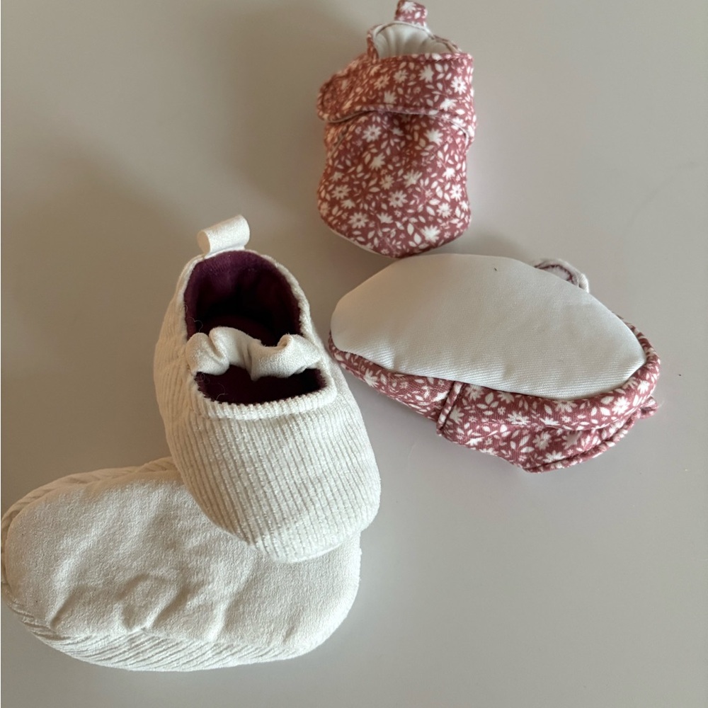 Floral and Cream Baby Booties Set